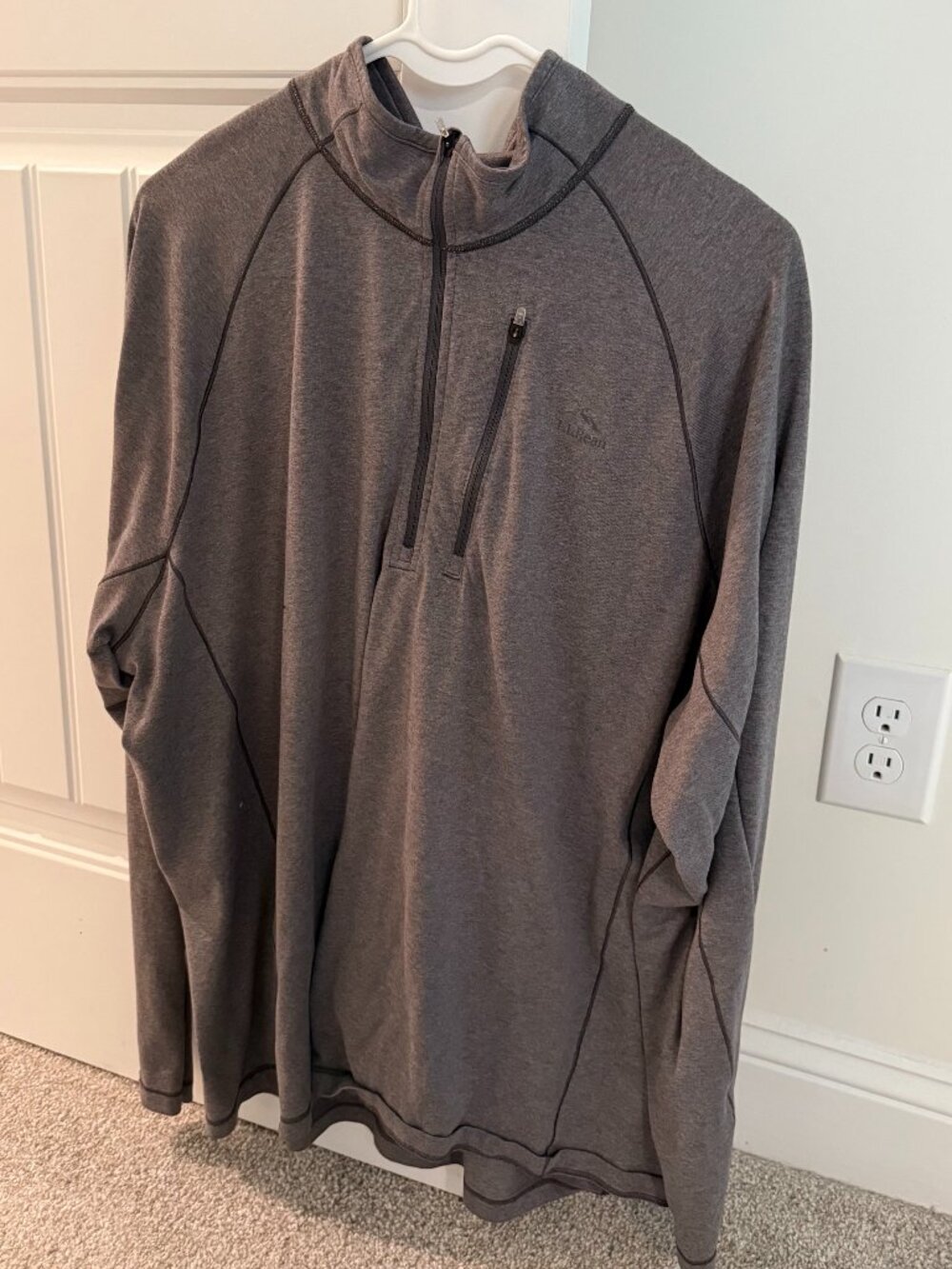 LL Bean 1/4 Zip pulover mens xl (slightly fitted) Item 509467